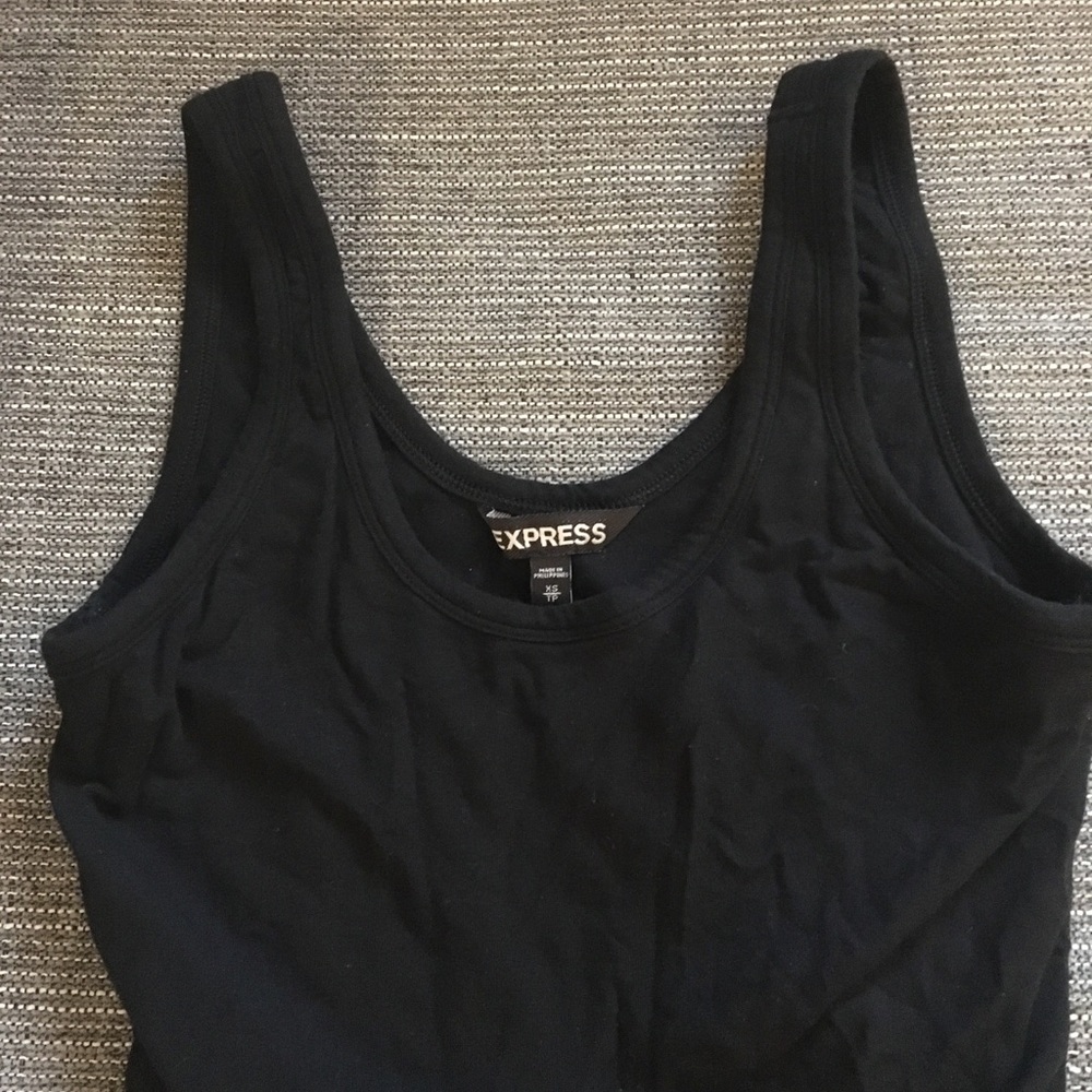 Dress - Picture 3 of 3